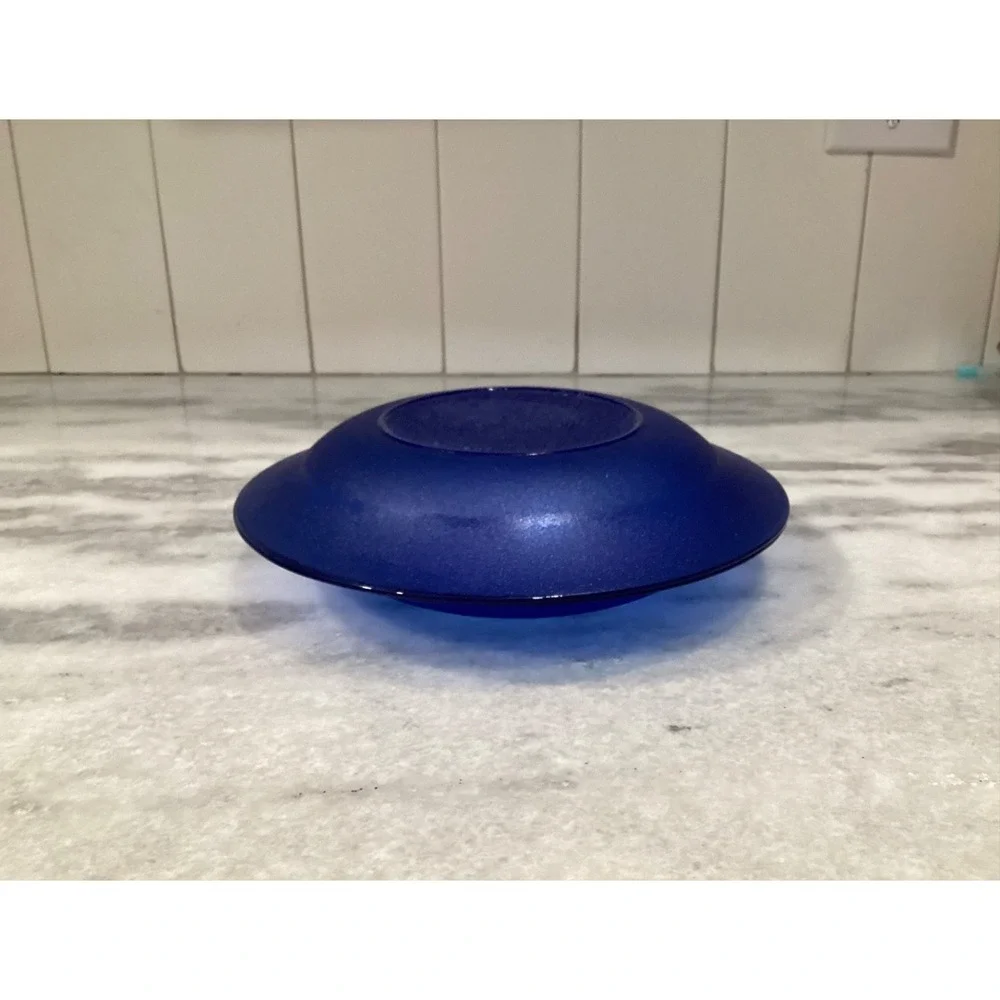 RESISTENTE BRAZIL Cobalt Blue Glass Pasta Bowls 8.75